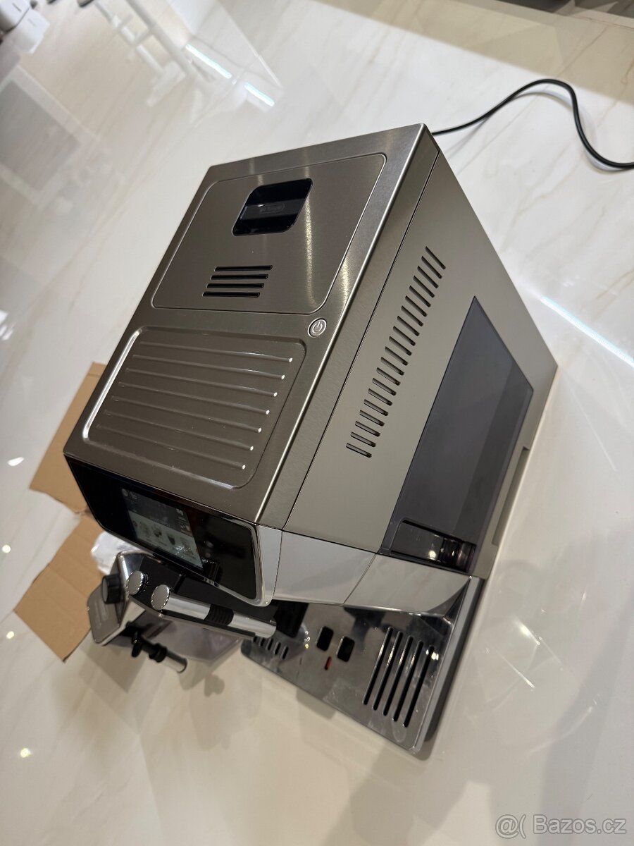 DeLonghi PrimaDonna Elite Experience - 5