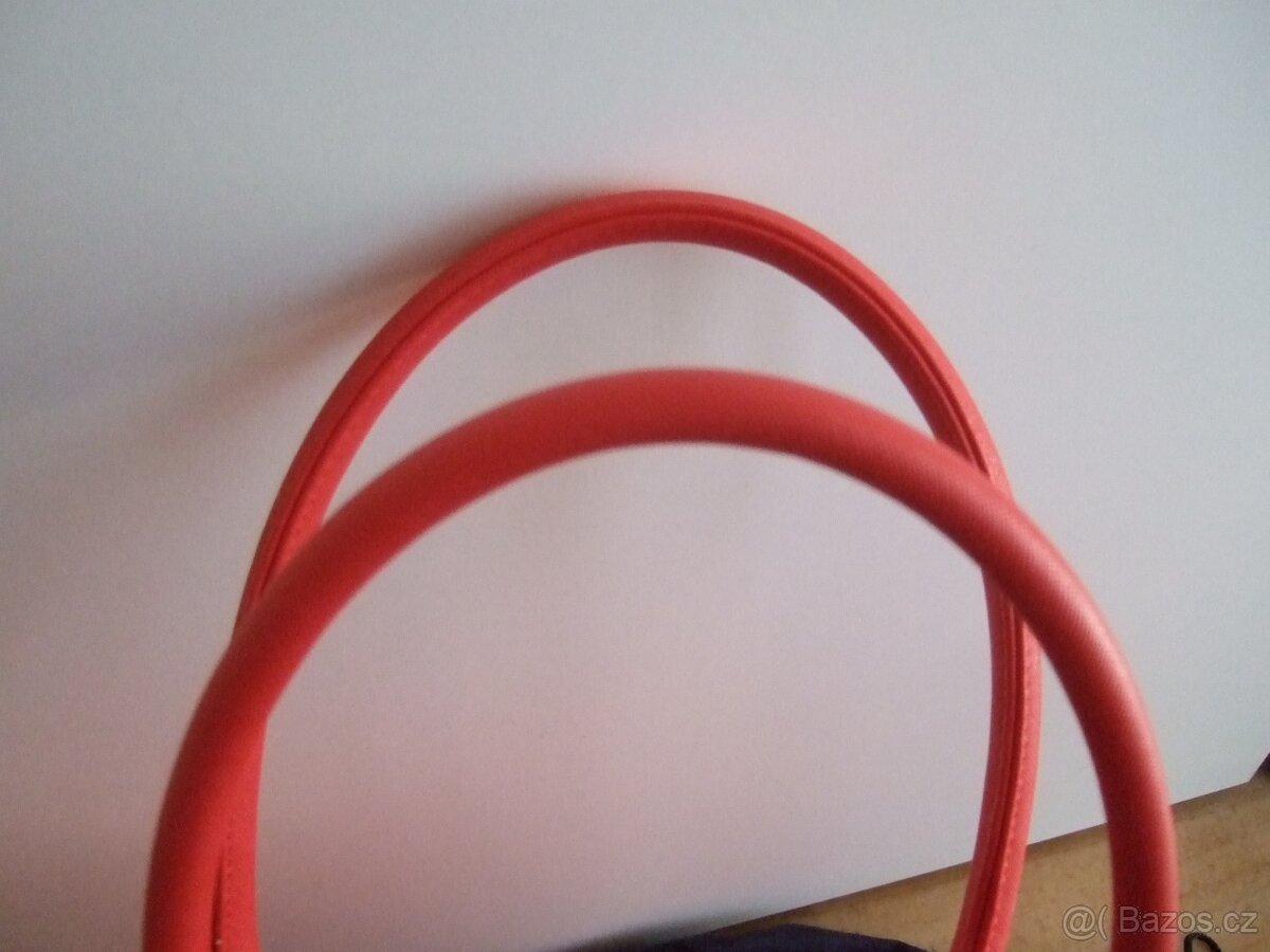 Kabelka červená - 5