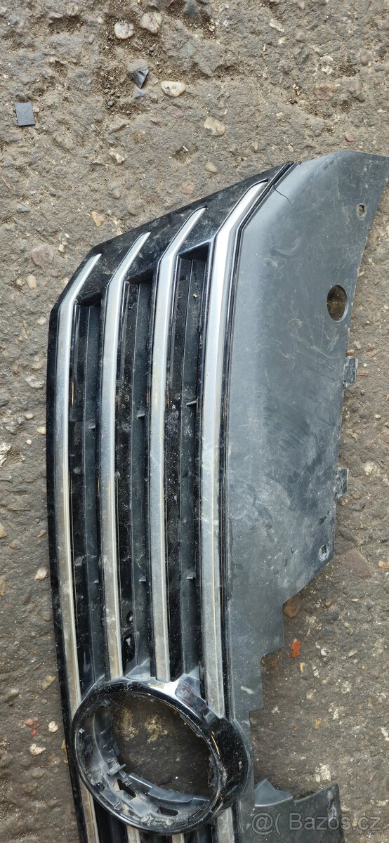 Maska mrizka narazniku vw passat B7 3AA853651 - 5