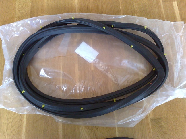 suzuki samurai tesnenia dveri,okna... - 5