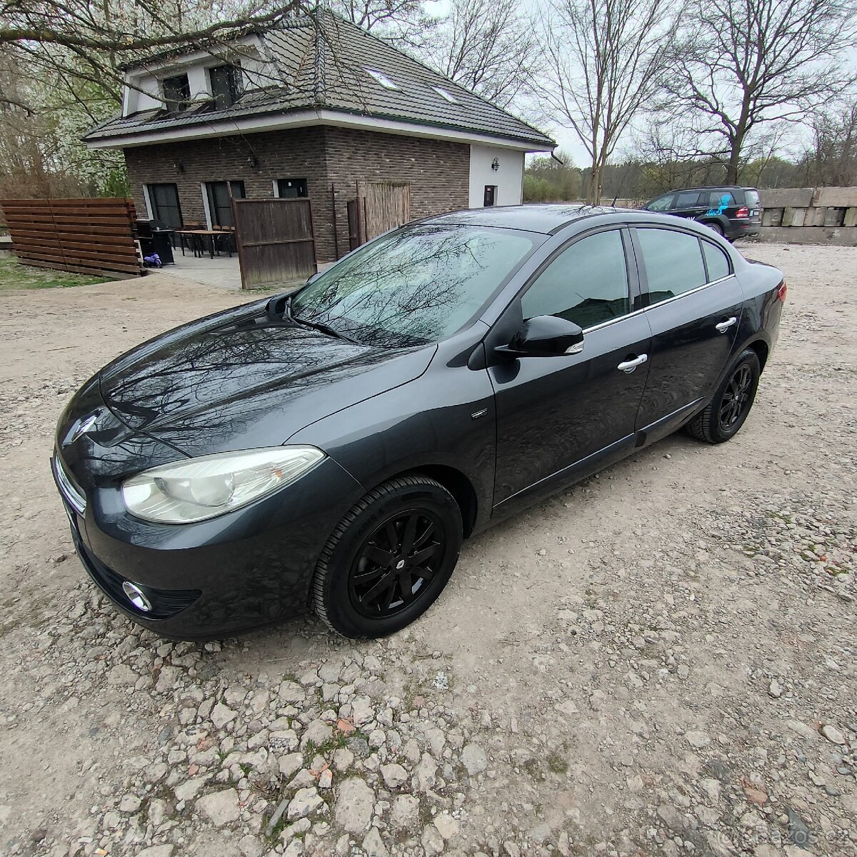 Renault Fluence 1.6 81KW Benzín+LPG r.v. 2012 101 tkm - 5