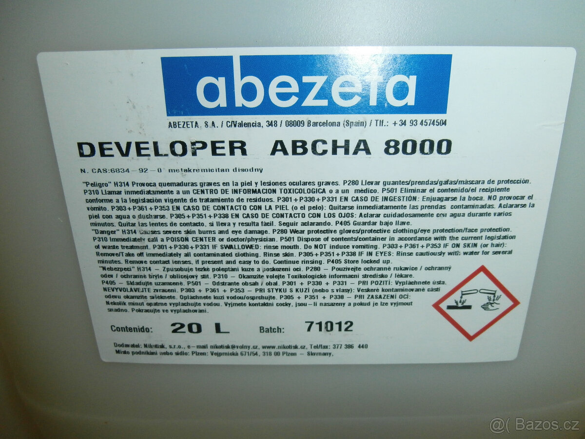 Kanystry plastové na 20 litrů použité za 50 kč - 5