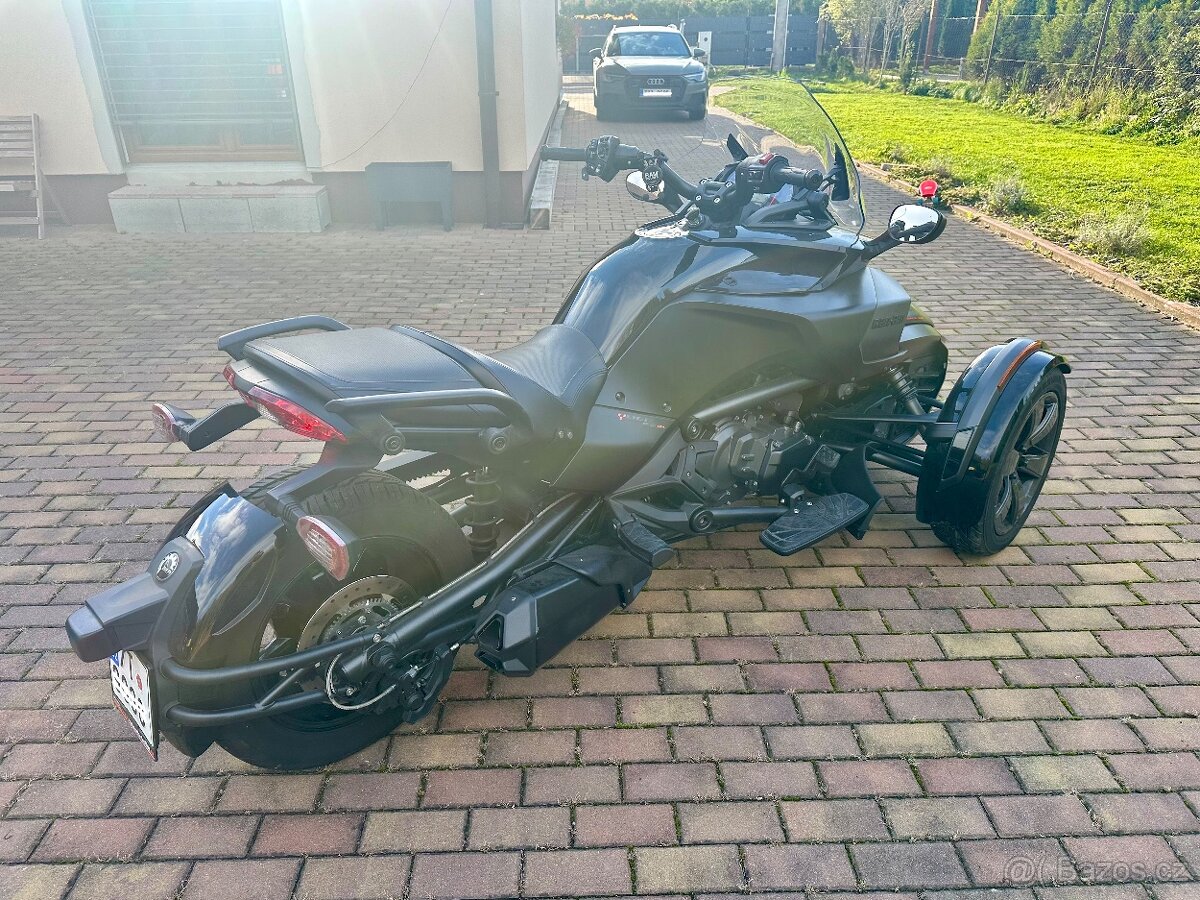 Cam-AM Spyder F3-S - 5