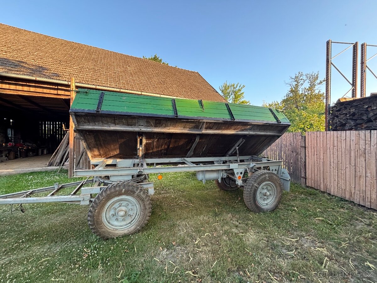 Traktorový přívěs T5P - 5