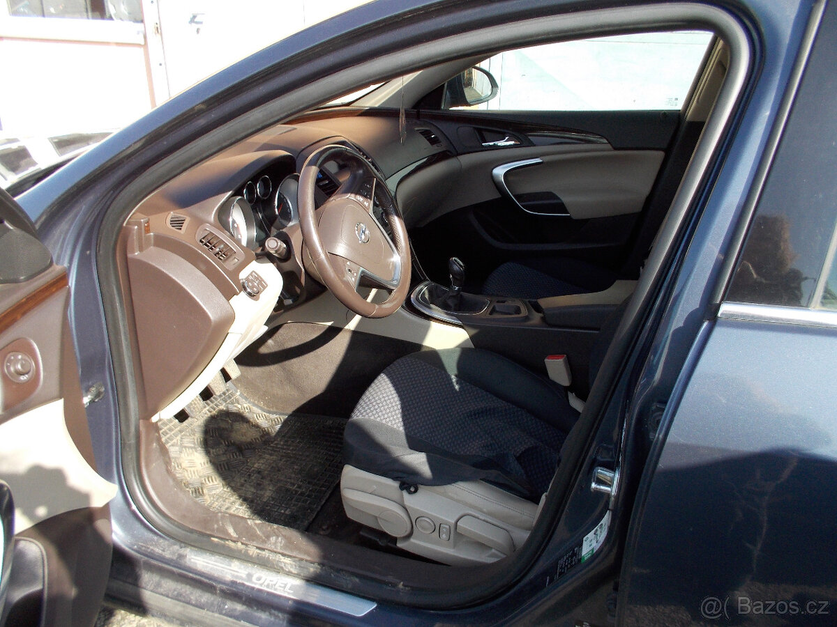Opel Insignia 2.0CDTI 96kw r.v. 2010 - 5