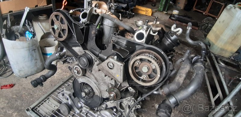 motor 2,5 tdi audi vw BFG BAU AKE AKN - 5