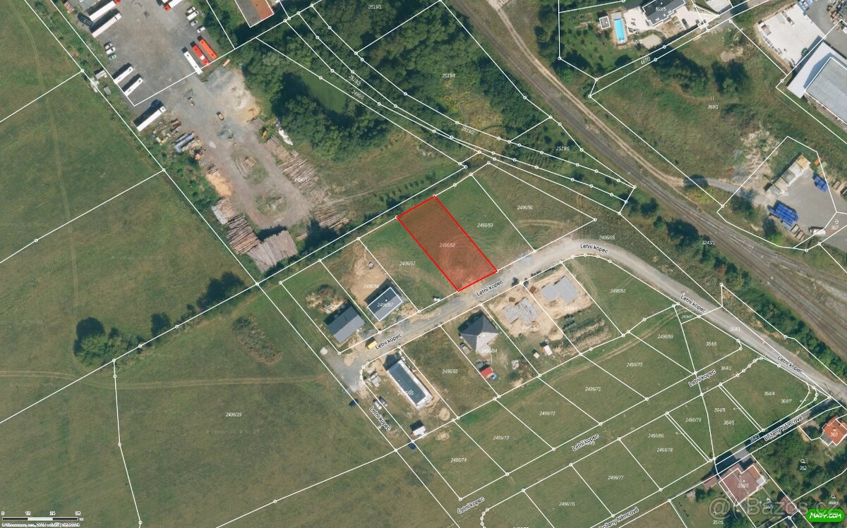 Prodej stavebního pozemku 951 m² - 5