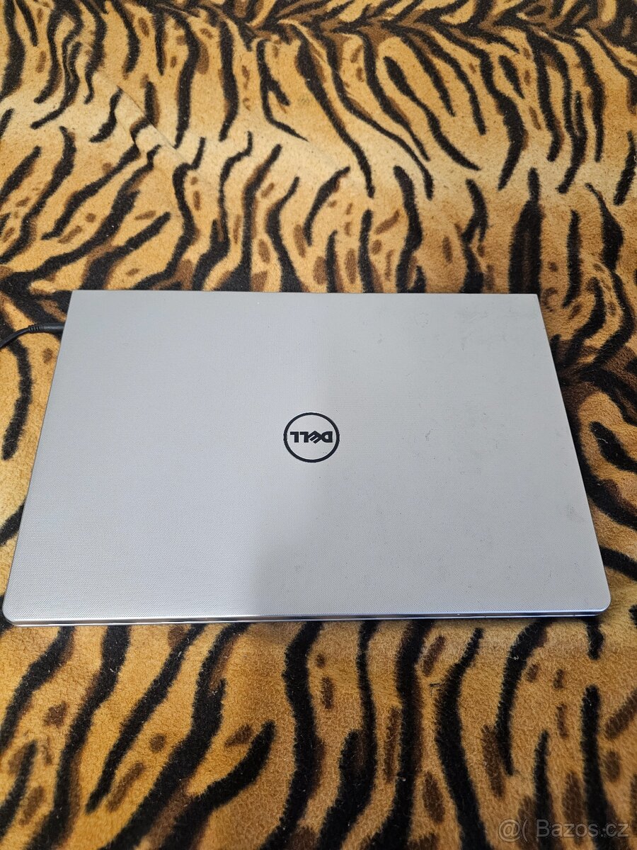 Notebook Dell Inspiron 15. 5567 - 5