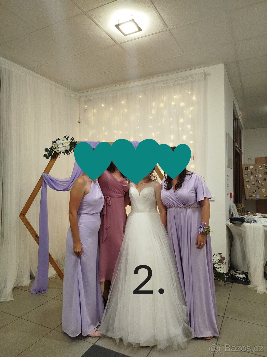 Svatební šaty - možnost výběru ze tří variant - 5