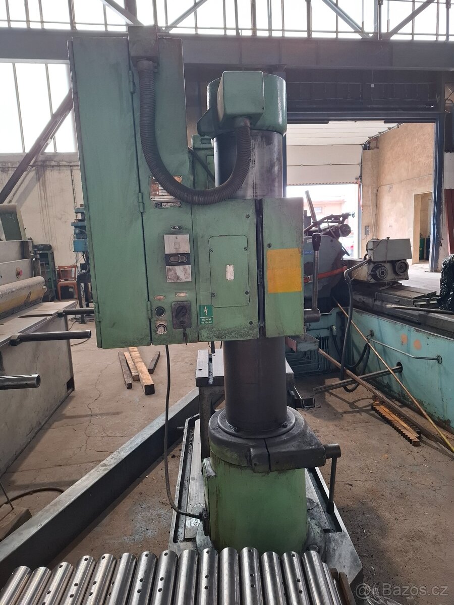 Radiální vrtačka VO32 - 5