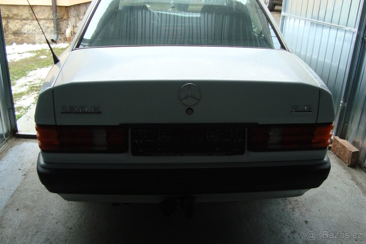 Mercedes Benz 190 W-201 - 5