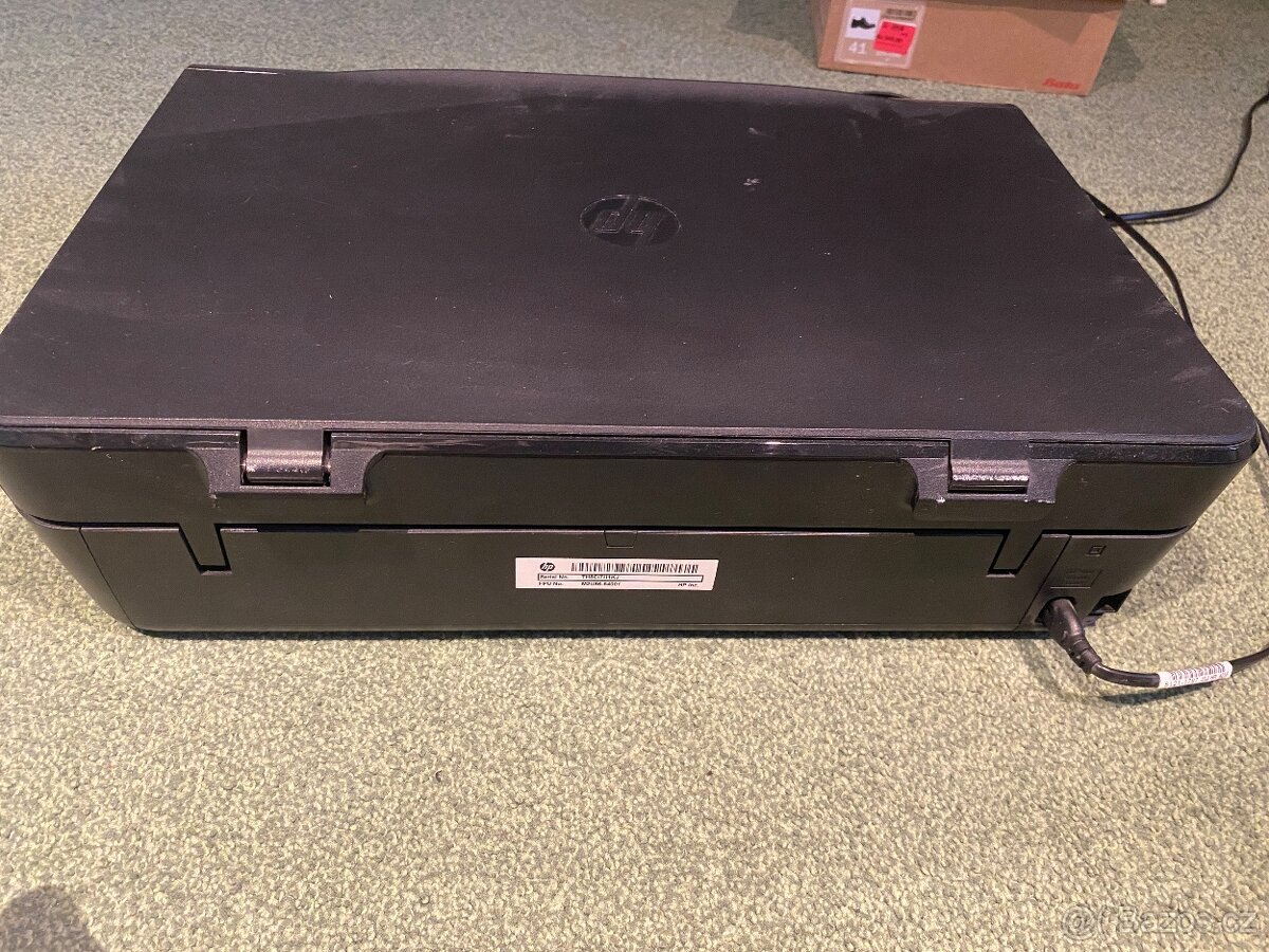 HP DeskJet Ink Advantage 5075 - 5