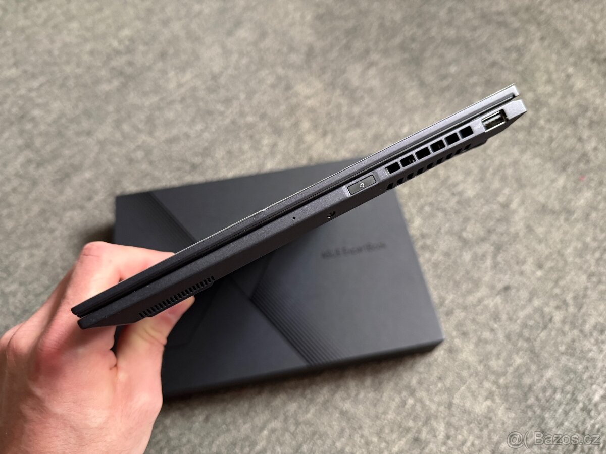 ASUS ExpertBook B9 OLED - 5
