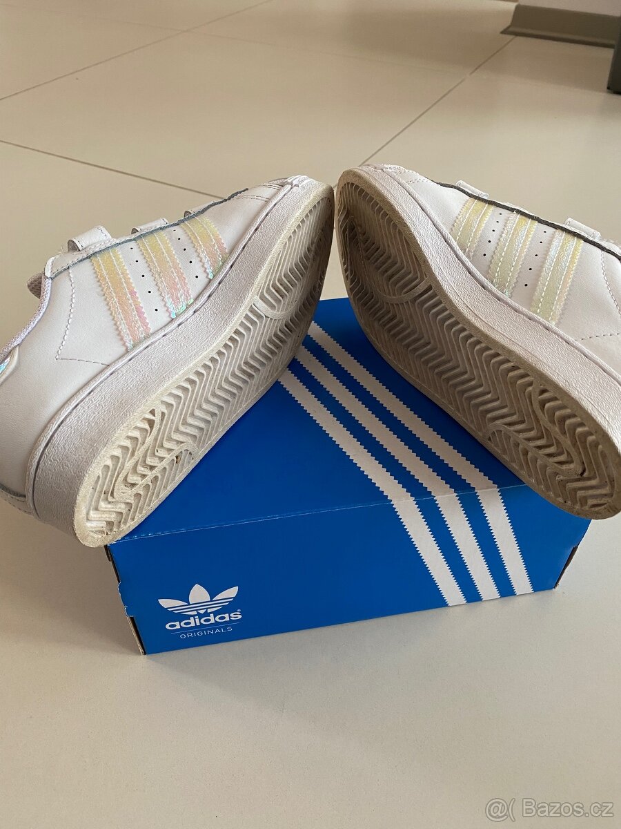 Adidas Superstar vel. 33,5 - 5