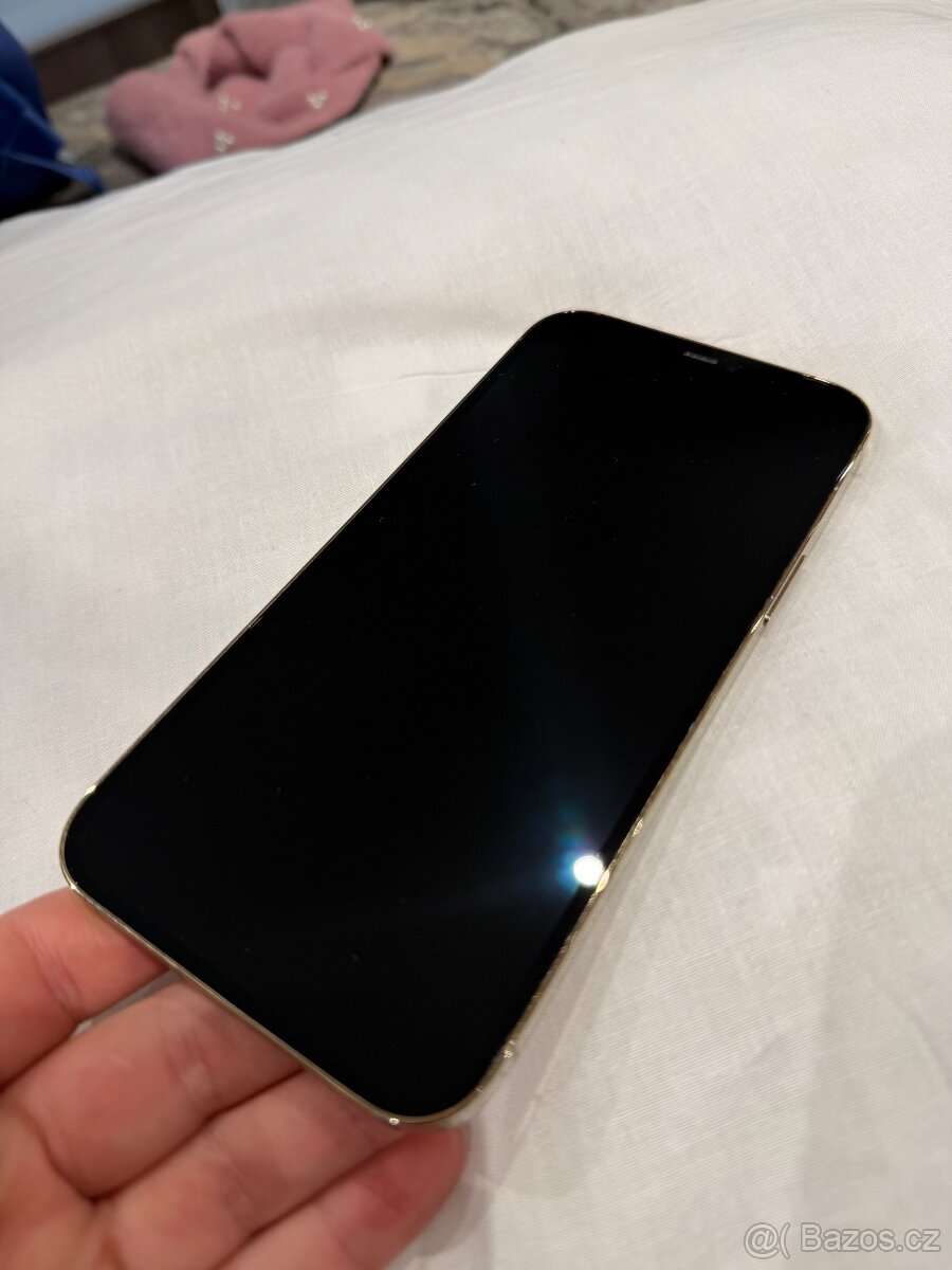 IPhone 12 Pro Max - 256GB - zlatý - super stav - 5