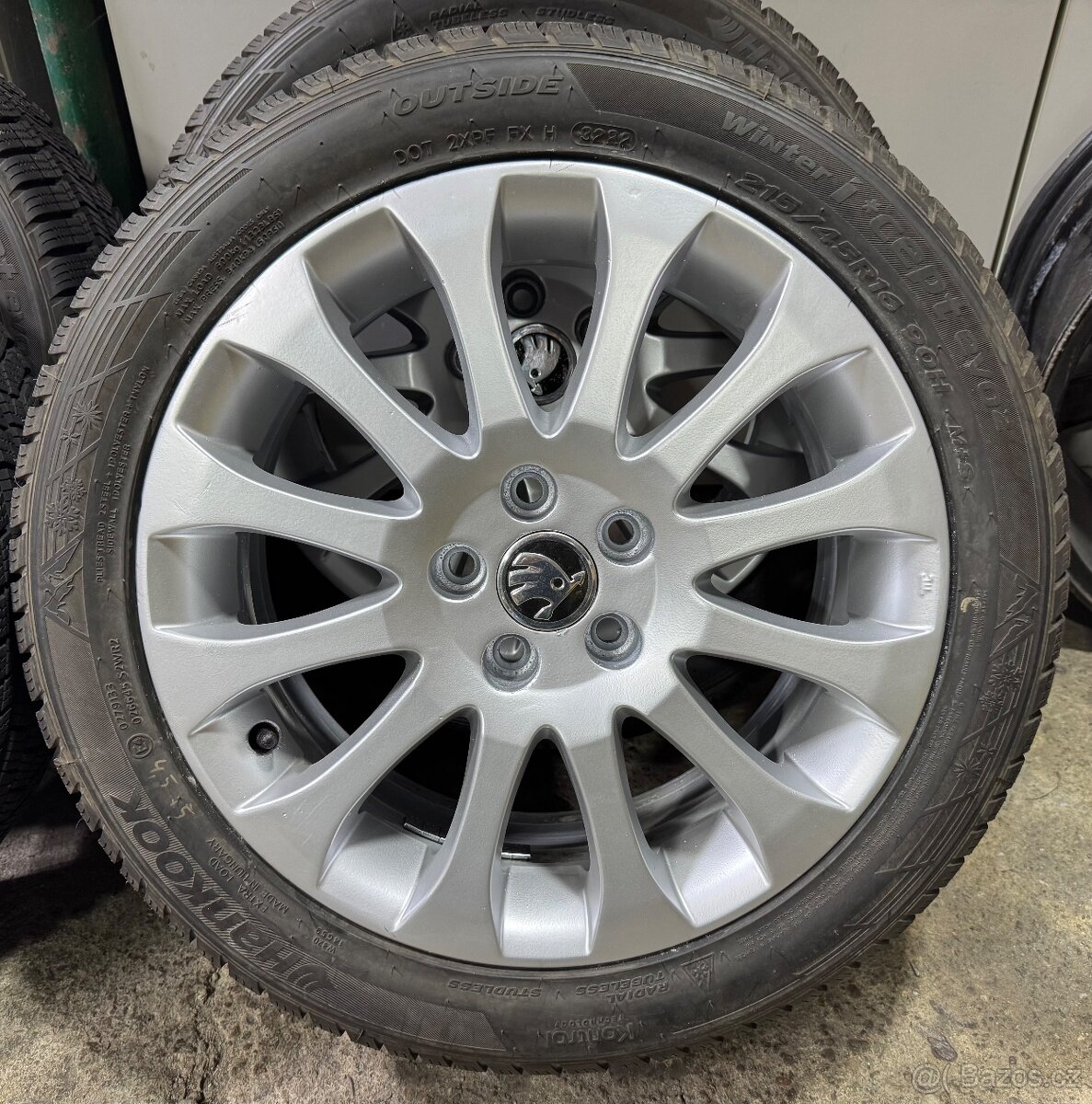 16” 5x100 originál alu kola Škoda zimni pneu - 5