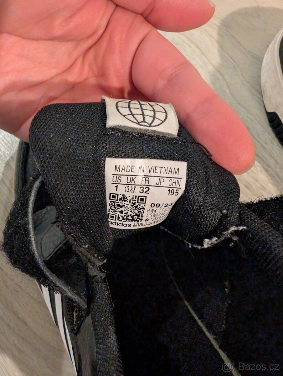 Adidas 32 - 5