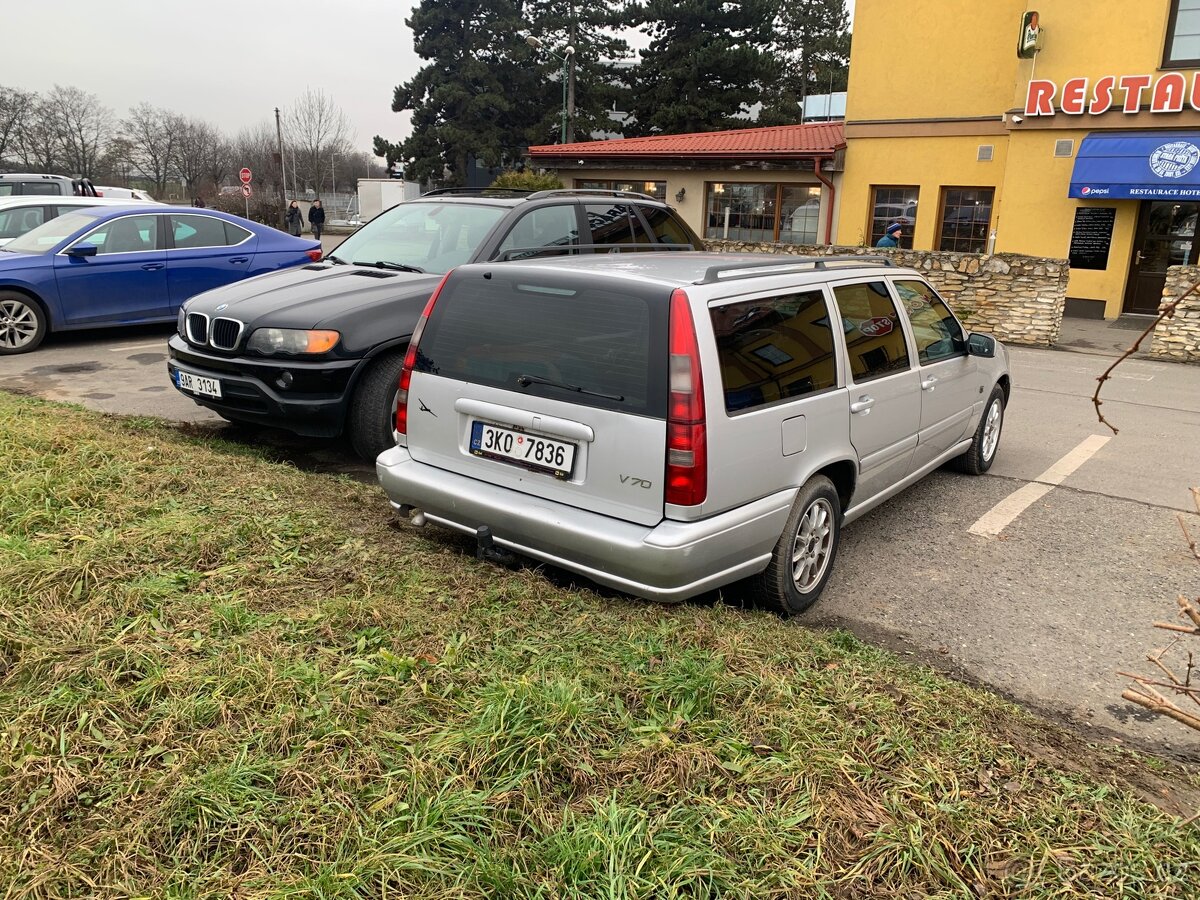 Volvo V70 - 2.5 Tdi - 103 kW - 5