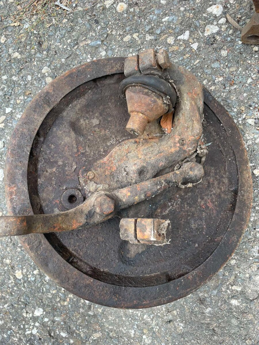 Různé náboje kola - VW Brouk, VW Typ 3 - 5