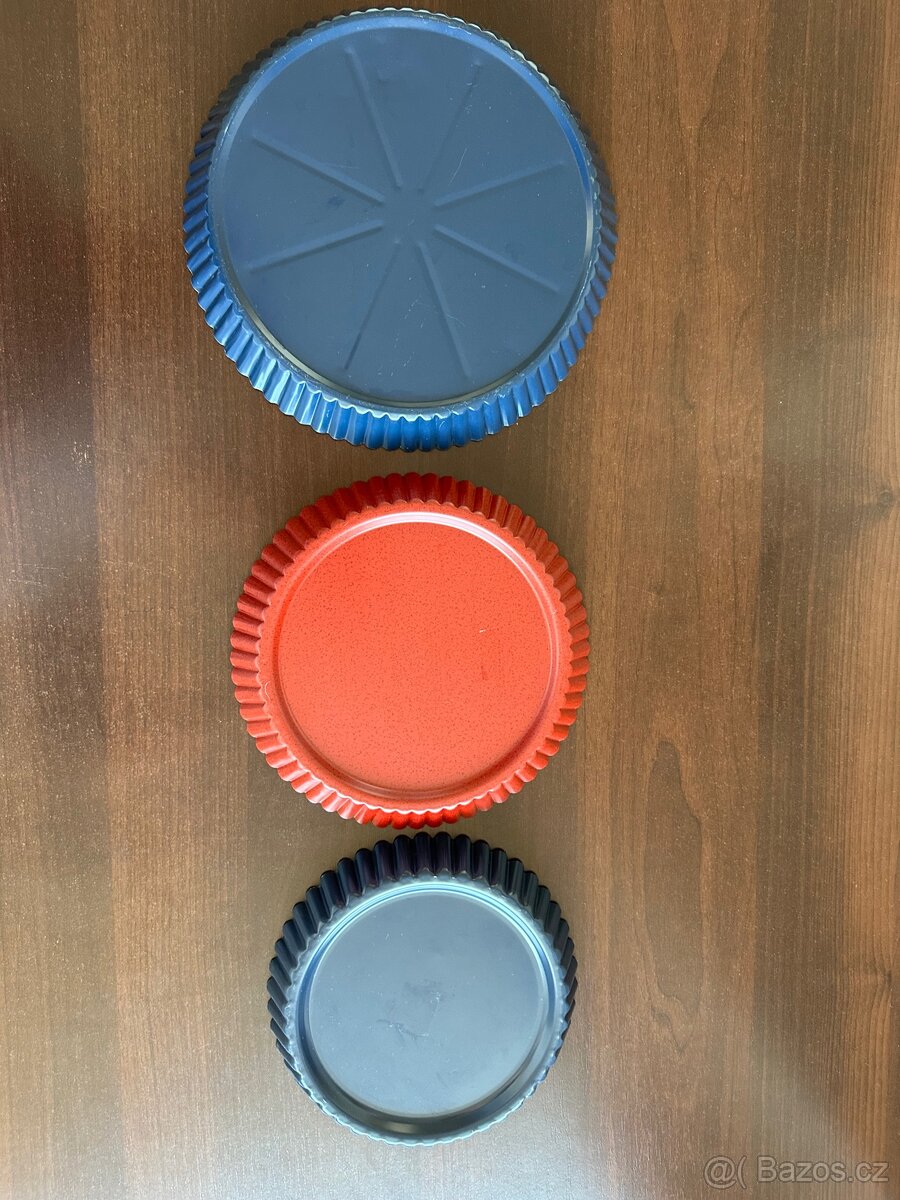 Teflonové formy na pečení cheesecake, průměr 24, 20, 18 cm - 5