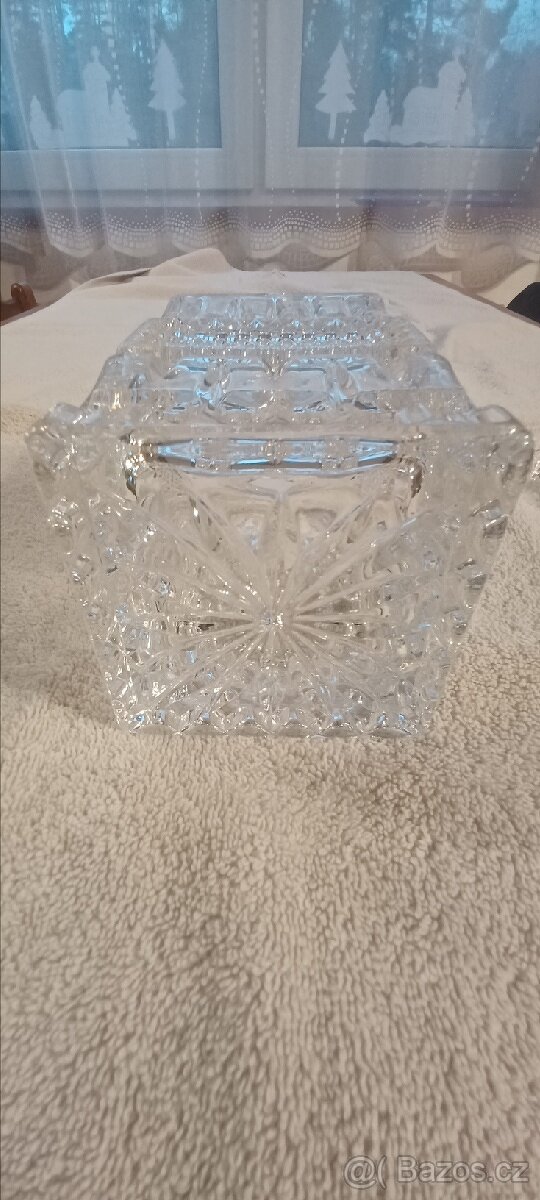 Broušená skleněná karafa - 5