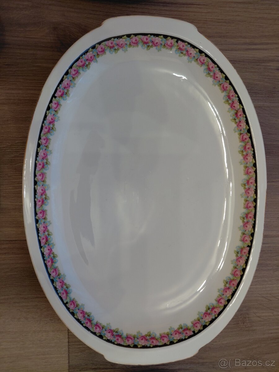 Sada porcelánového nádobí - 5