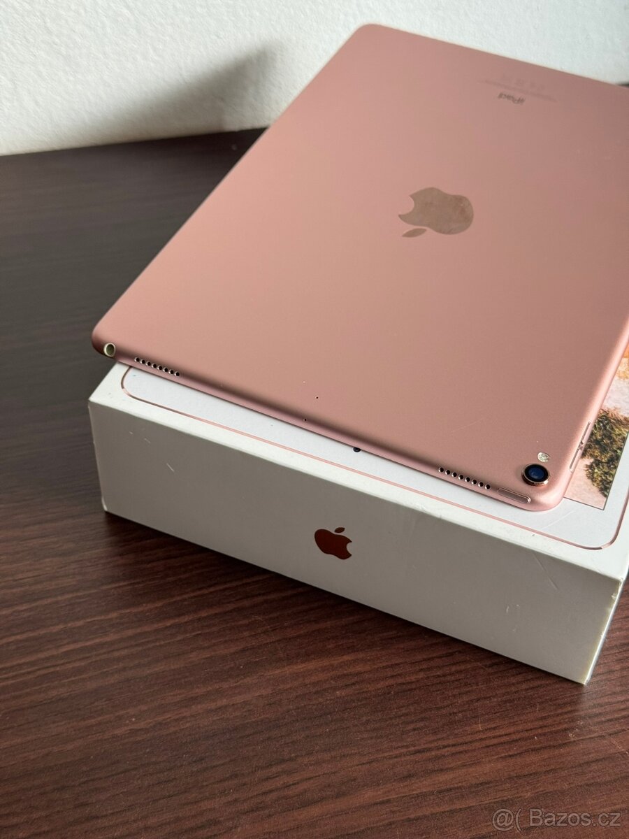 iPad Pro 10,5" (2017) 64GB růžový - 5