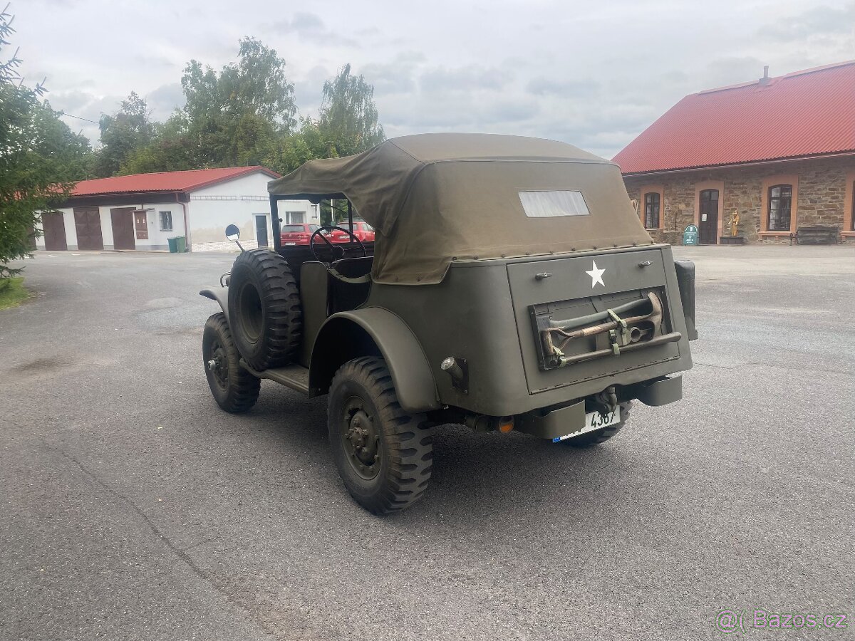 DODGE WC56 COMMAND CAR - 5