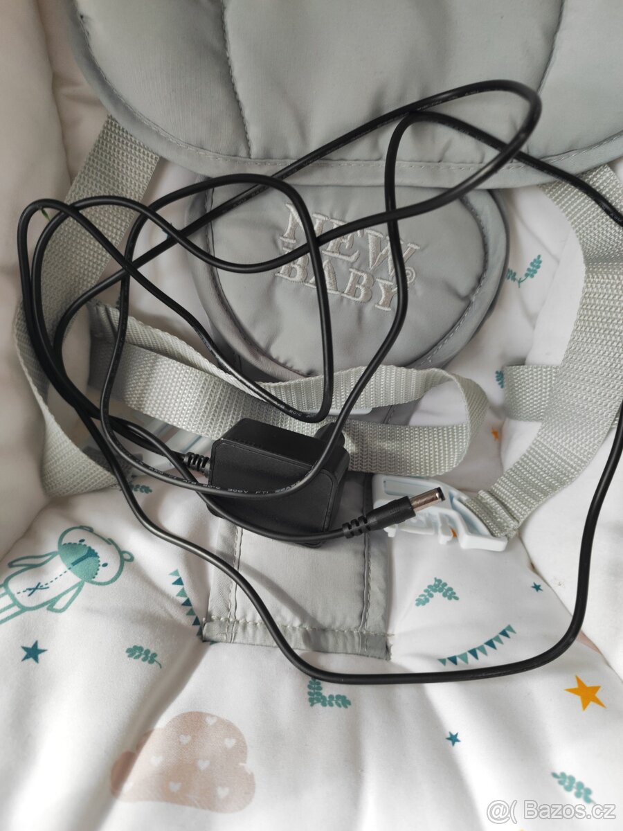 Dětské elektrické houpací křesílko - 5