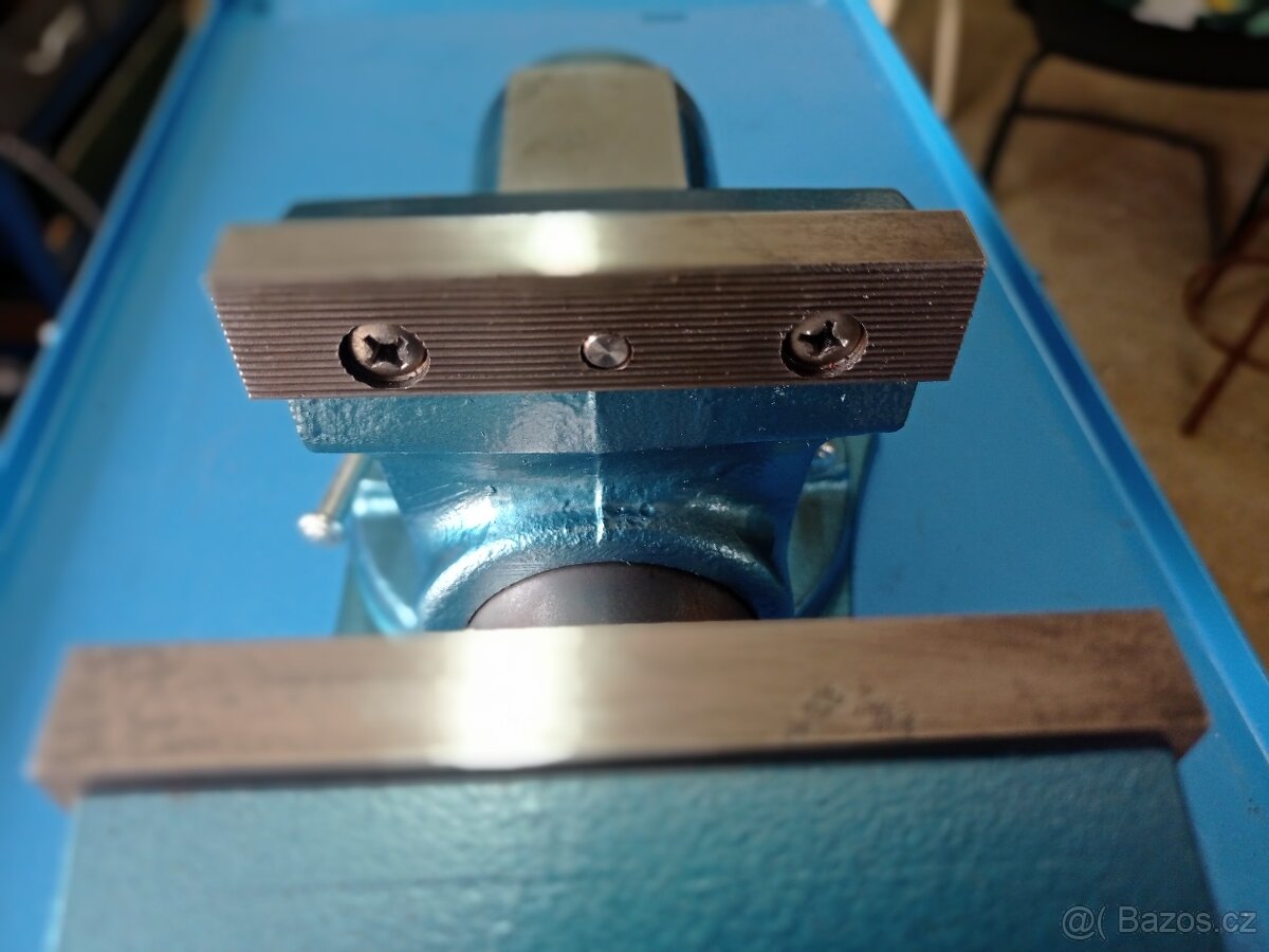 Svěrák York 100L Lux - 5