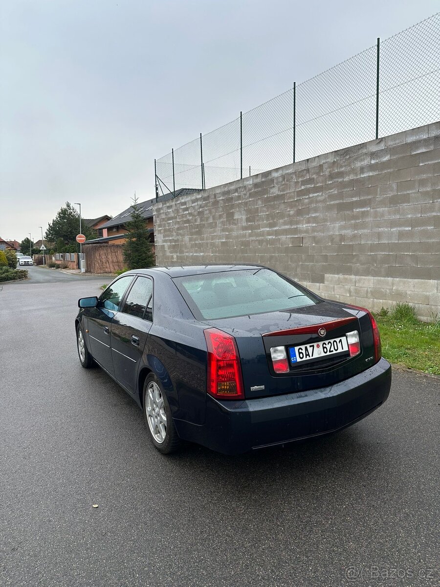 Cadillac CTS 3.2 V6 - 5