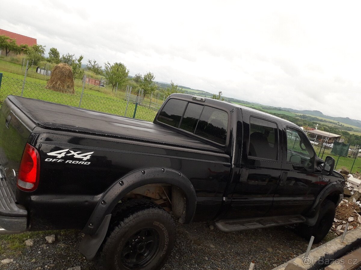 Ford F250 6,8 V10 super duty