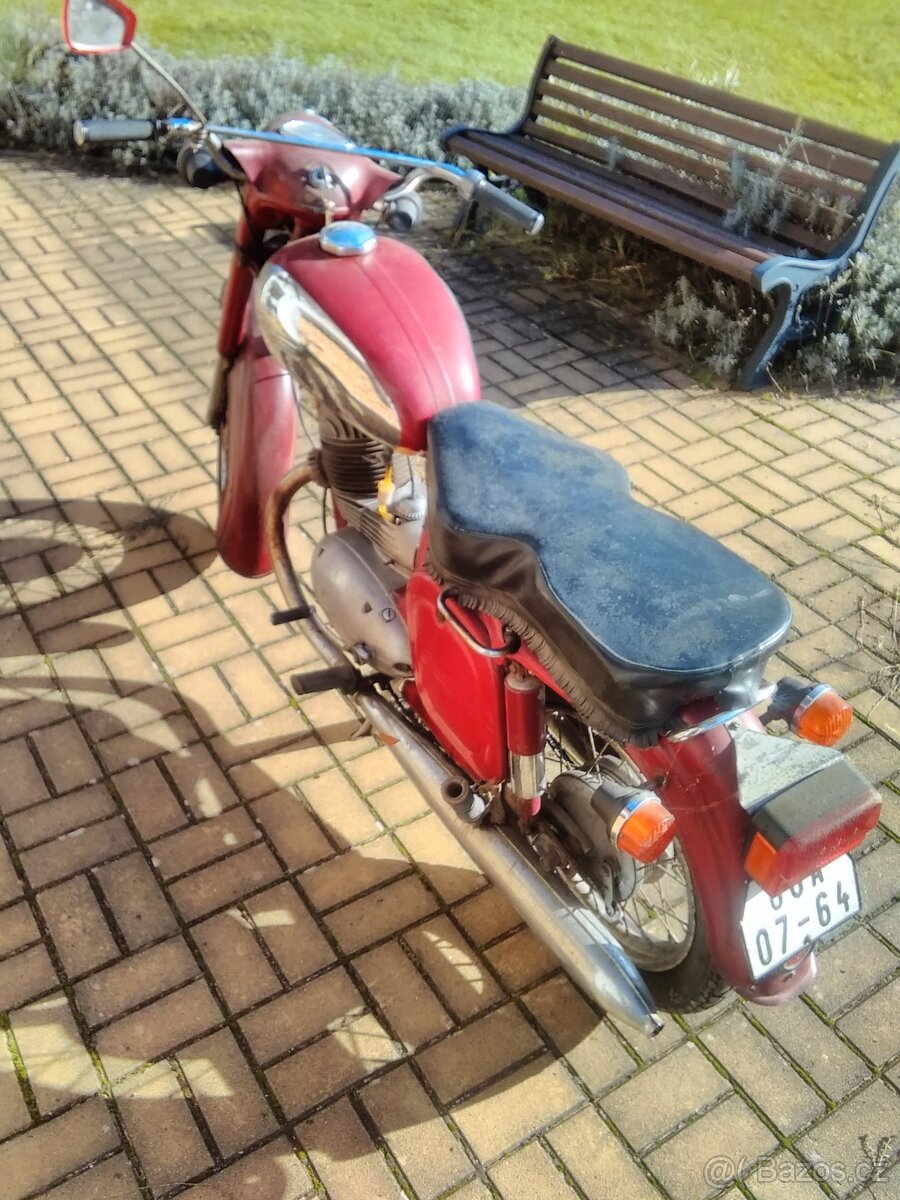 Jawa 250/353 - 5