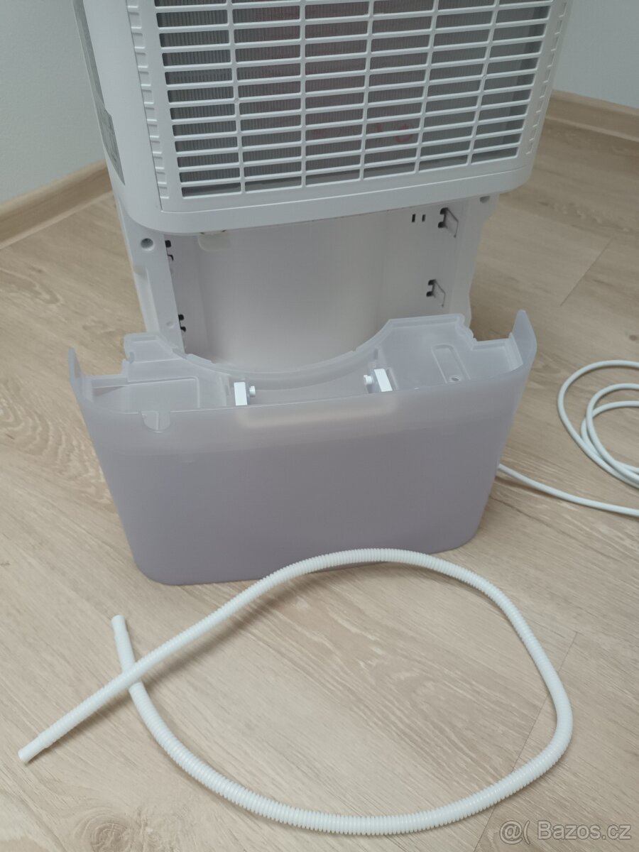 odvlhčovač vzduchu Olimpia Splendid Aquaria S1 24P. - 5