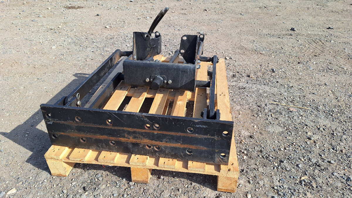 přední závěs / hydraulika na malotraktory Šálek čtyřválec - 5