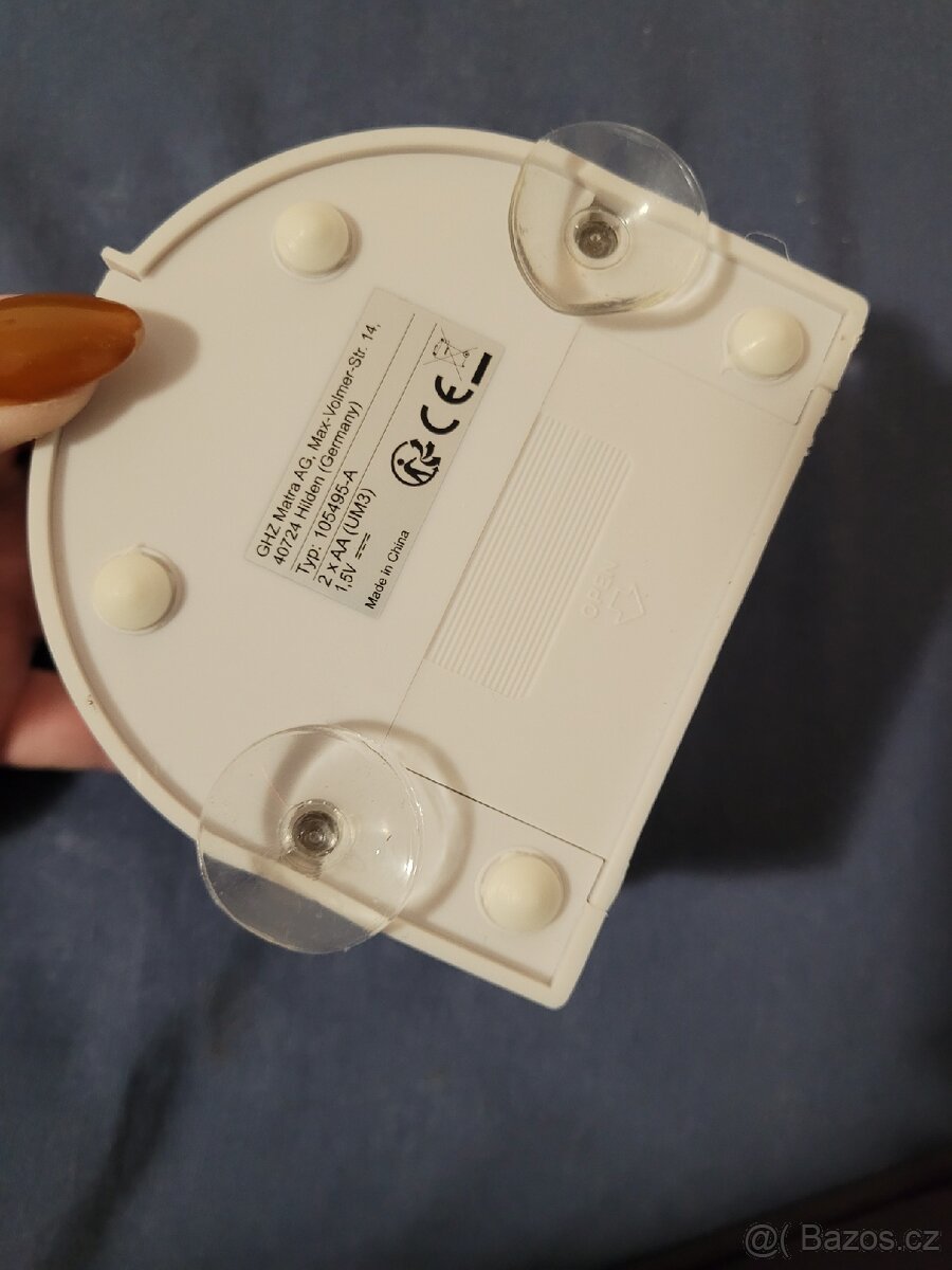 Čistič na zubní náhrady - 5