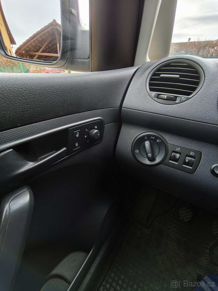 Volkswagen Caddy - 5