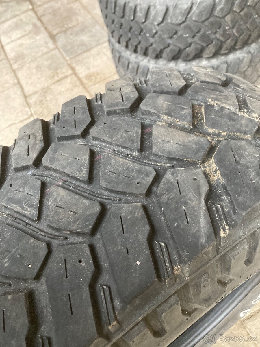 Pneu 255/75/17r - 5