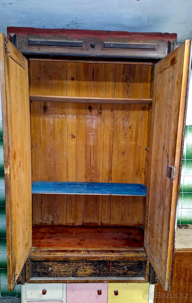 Starožitná skříň (Biedermeier) - 5