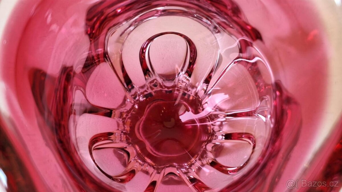 STARÁ VÁZA HUTNÍ SKLO. TOP STAV. - 5