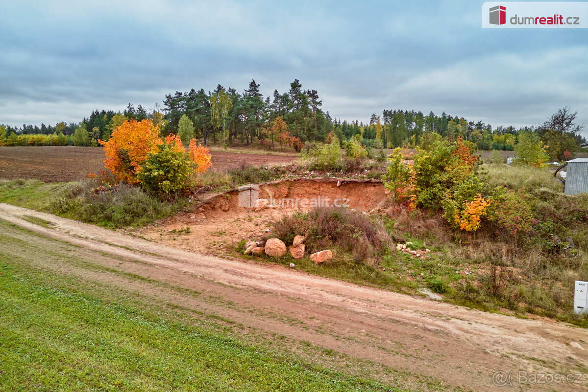 Stavební pozemek 1427 m2, Mezirolí, Nová Role - 5