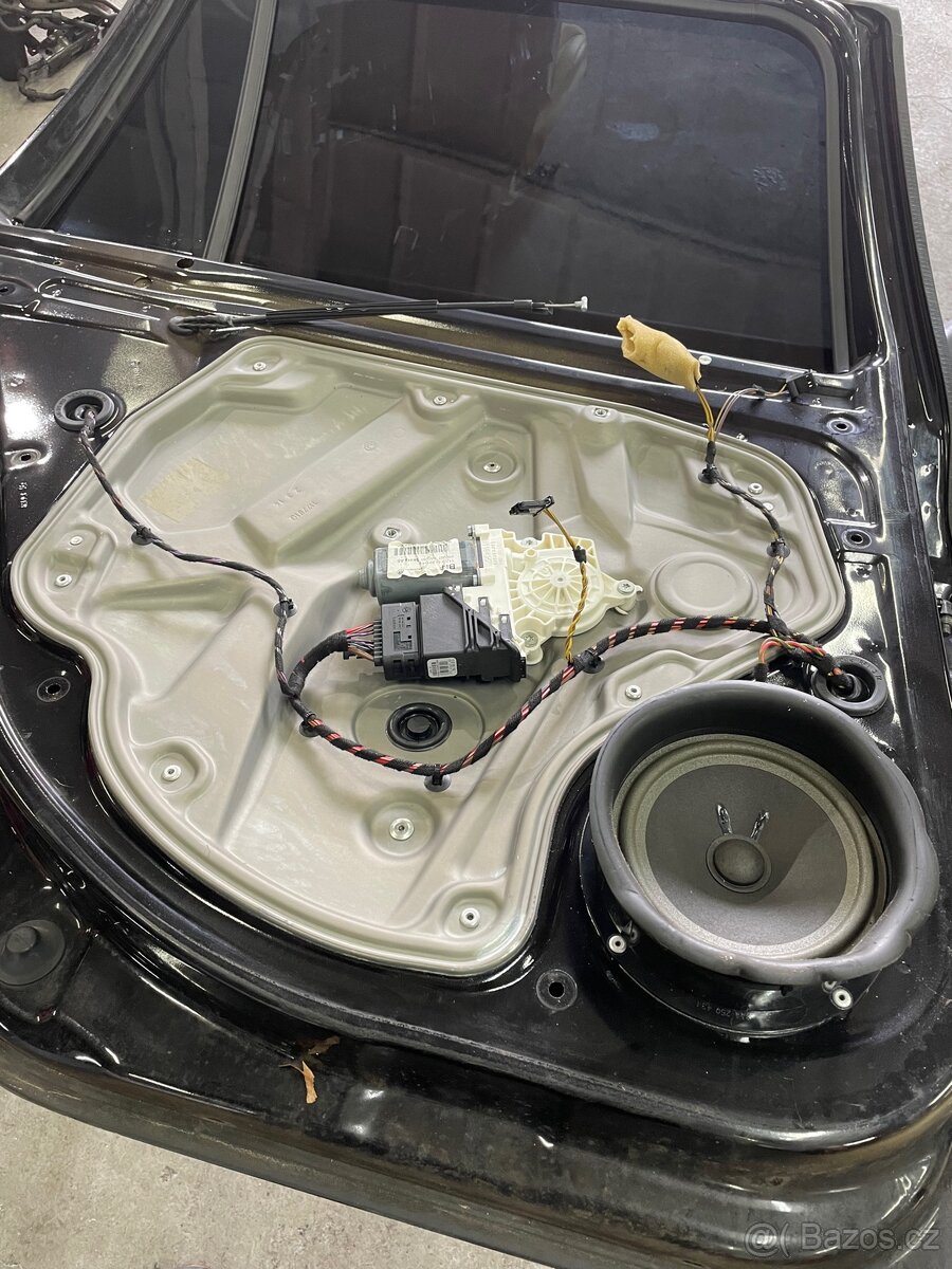 Levé zadní dveře Škoda Octavia 2 Rs - 5