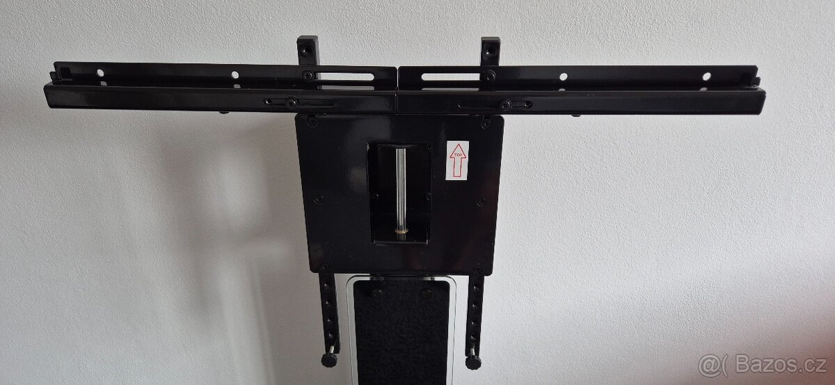 Televizní stolek, držák na televizi... - 5