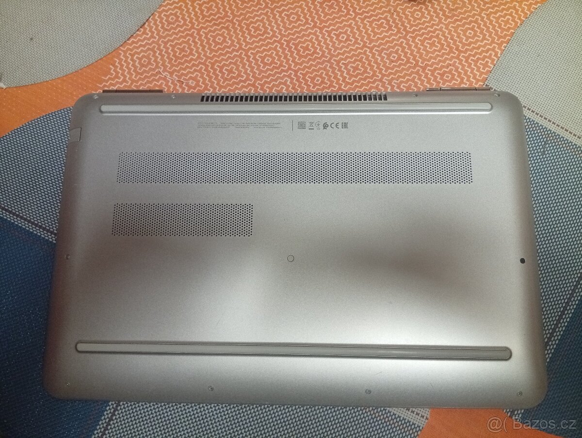 HP Pavilion 15bc202nc - 5