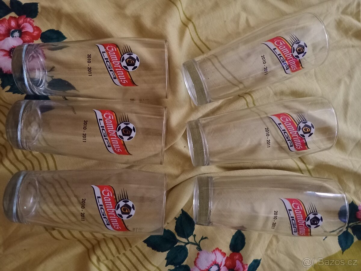 Prodám pivní skleničky Gambrinus liga 2010 - 2011 - 5