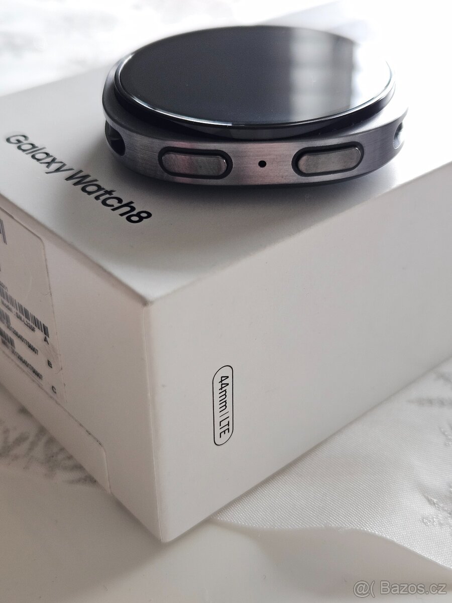 Samsung Watch 8, 44mm LTE - 5