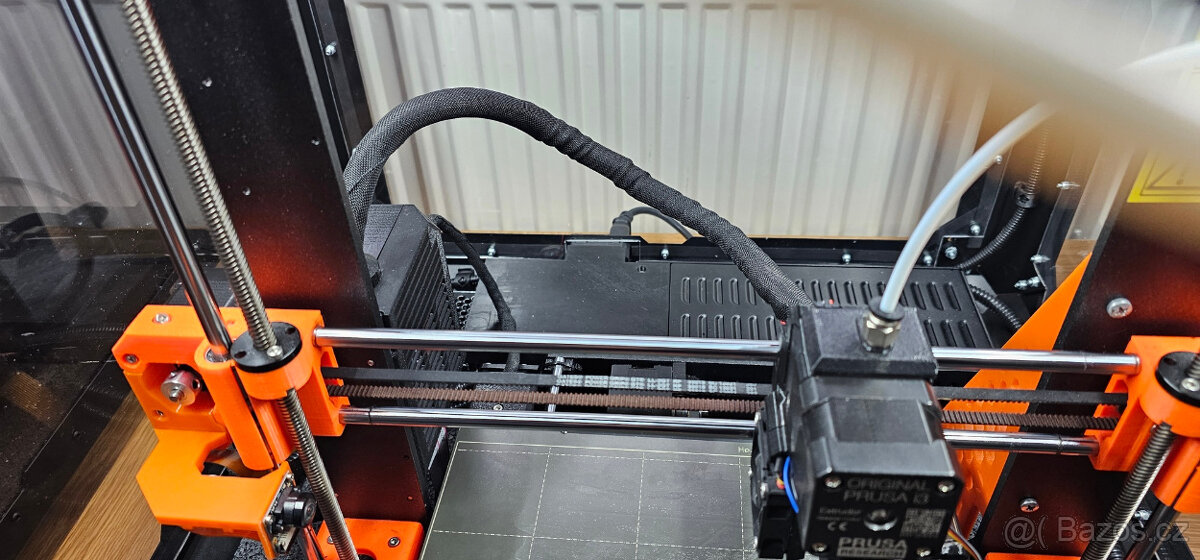 3D tiskárnu Prusa i3 MK3S+ a Prusa Enclosure Box - 5