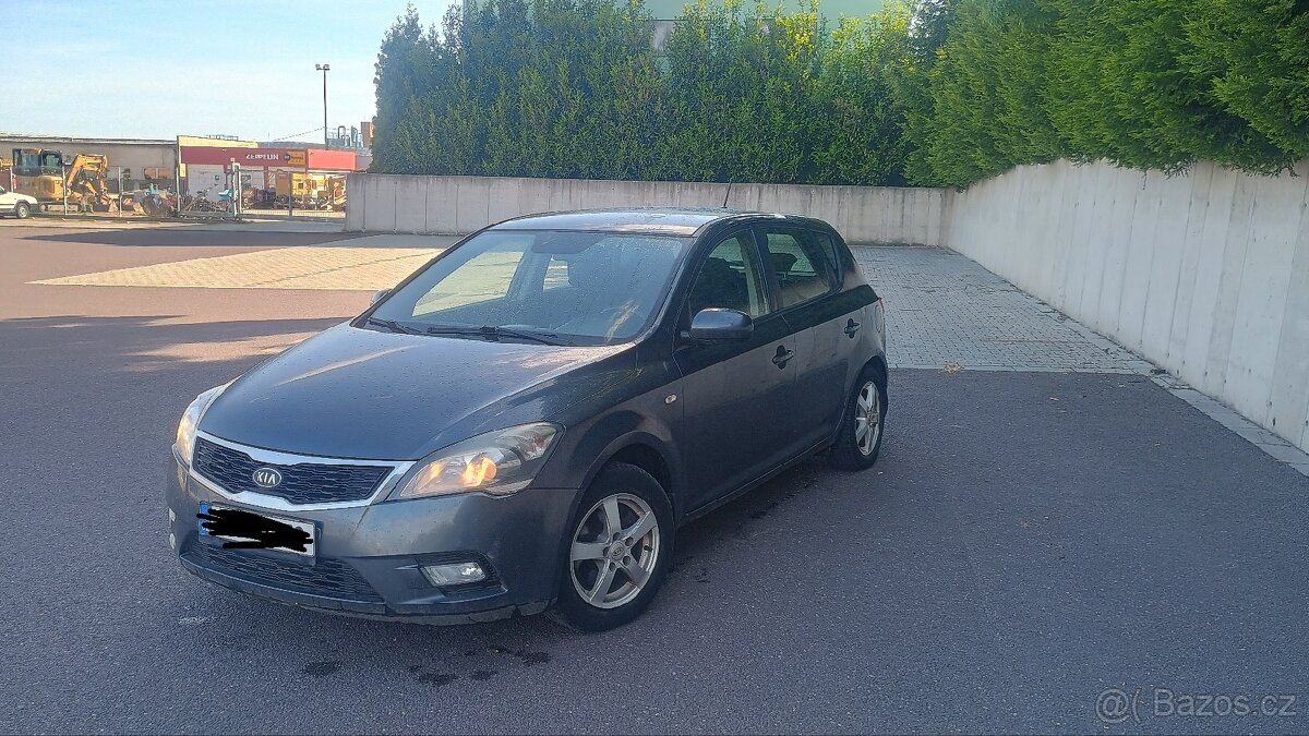 Kia ceed 1.4 benzín ND - 5
