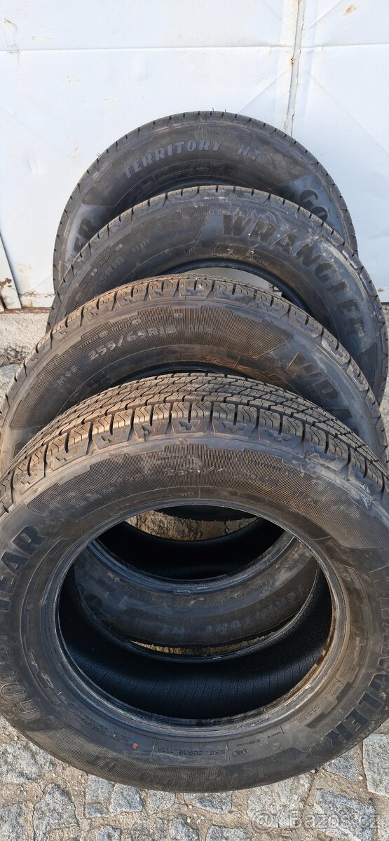 Pneu 255/65r18 goodyear