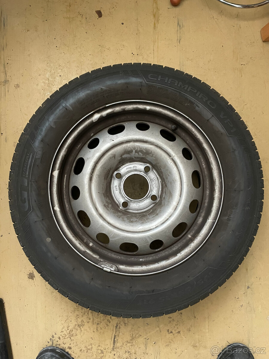 Plechové disky + letní pneu 195/65R15 - 4 ks - (Berlingo) - 5